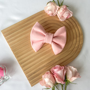 Bubblegum Knit Bow Tie